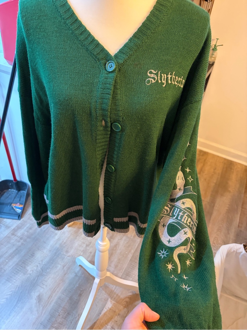 Warner Bros. Green Slytherin Embroidered V-Neck Cardigan